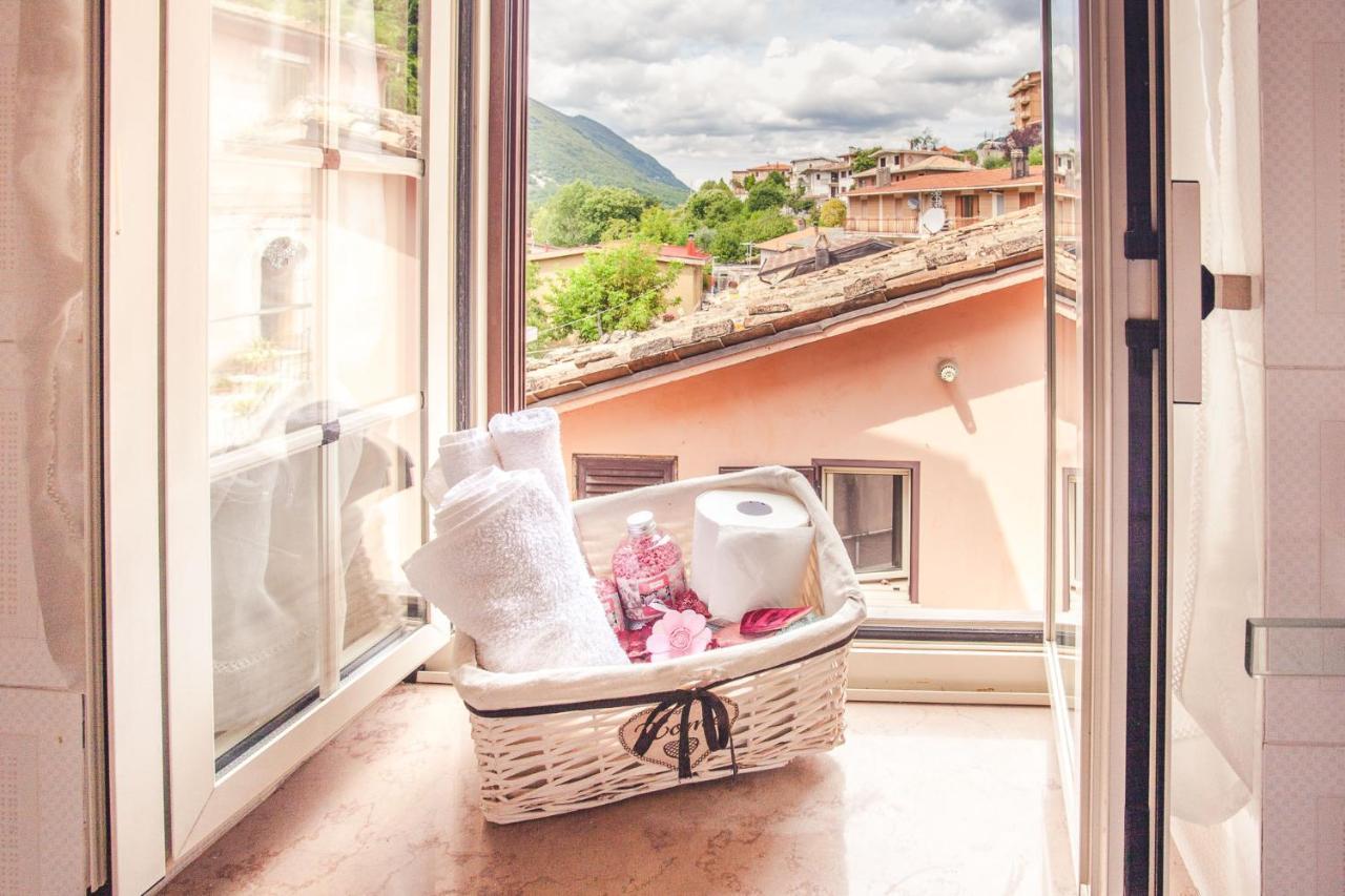 Casetta Mia Canistro Buitenkant foto