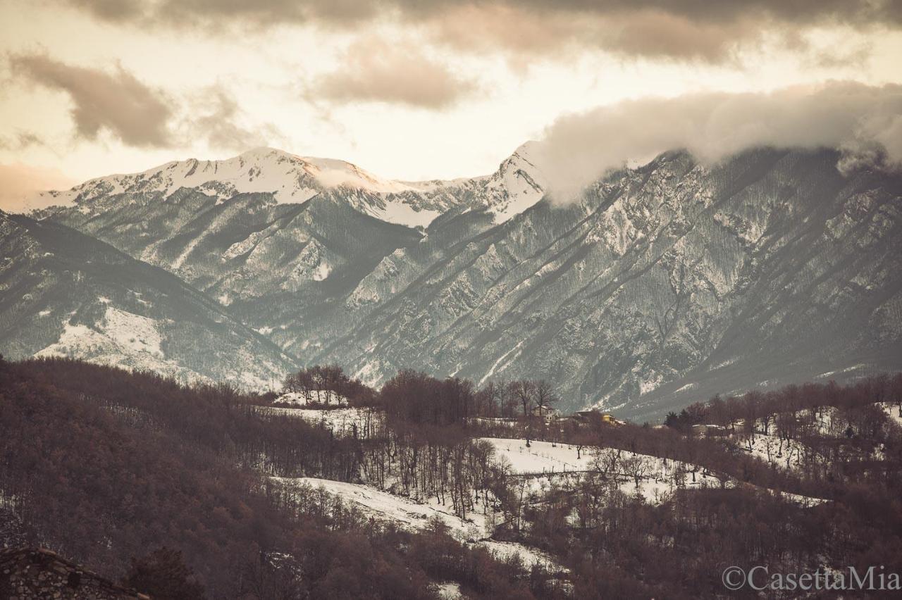 Casetta Mia Canistro Buitenkant foto